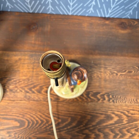 Vintage Hummel Lamp TMK-2 She Loves Me She Loves Me Not #227 Tree Trunk Lamp - Picture 9 of 14